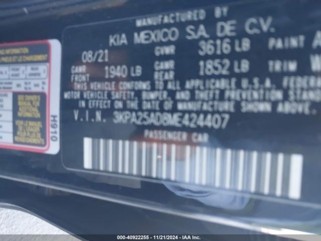 3KPA25AD8ME424407 KIA Rio 5-door S