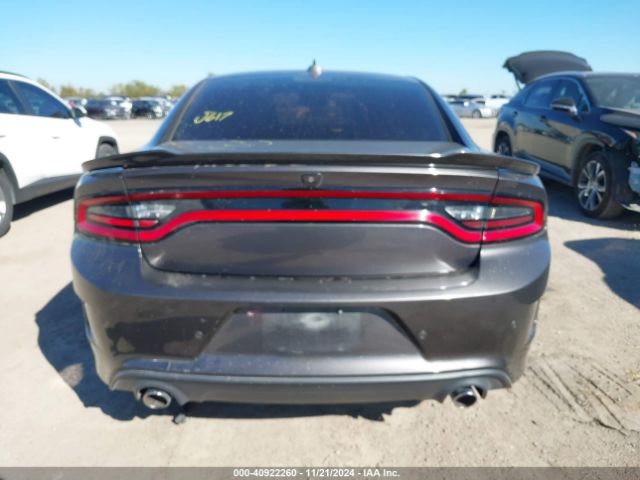2C3CDXHG4KH597426 Dodge Charger Gt Rwd