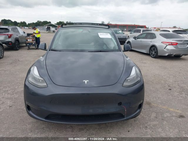 7SAYGDEE0PA194633 Tesla Model Y