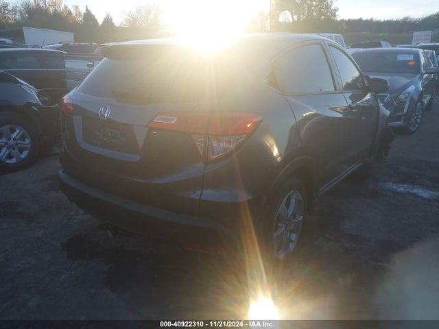 Honda HR-V LX 2016 3CZRU5H31GM712140 Image 4