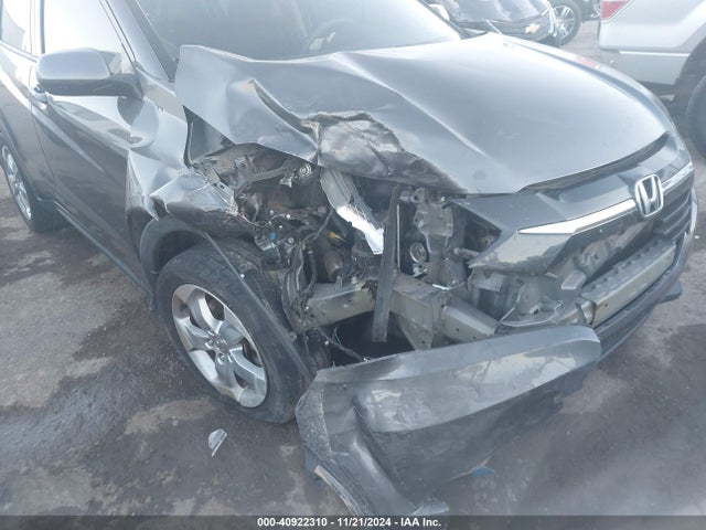 Honda HR-V LX 2016 3CZRU5H31GM712140 Image 6