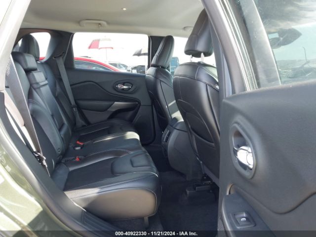 1C4PJLLB9KD226205 Jeep Cherokee Latitude Plus Fwd