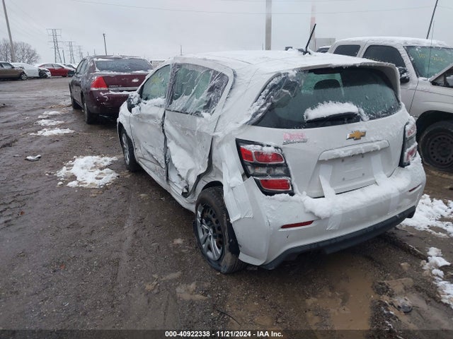 1G1JG6SH5H4173693 Chevrolet Sonic Lt Auto
