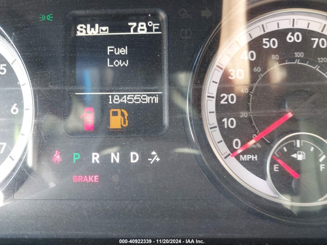 RAM 1500 Tradesman  4x4 6'4 Box 2018 1C6RR7ST1JS321443 Image 14