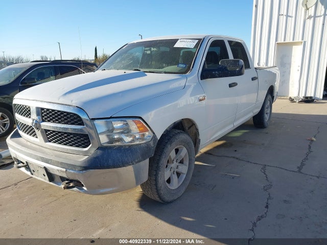 RAM 1500 Tradesman  4x4 6'4 Box 2018 1C6RR7ST1JS321443 Image 2