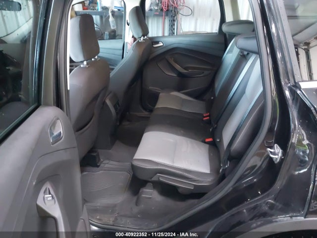 Ford ESCAPE SE 2019 1FMCU9GD0KUB61390 Image 8