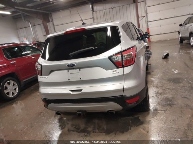 Ford ESCAPE SE 2017 1FMCU9G92HUD59215 Image 17