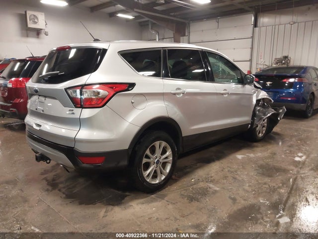 Ford ESCAPE SE 2017 1FMCU9G92HUD59215 Image 4