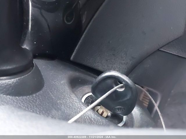KNADM4A35H6035032 KIA RIO LX