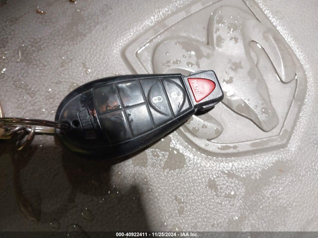 2011 RAM 1500 1D7RV1CT7BS530922 Photo 10