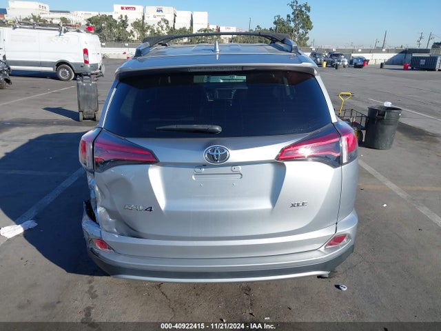 Toyota Rav4 Xle 2016 2T3WFREV0GW255125 Image 16