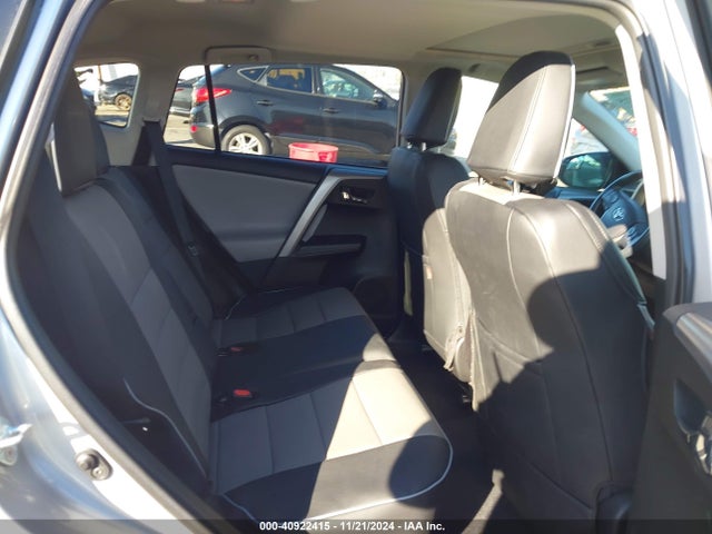 Toyota Rav4 Xle 2016 2T3WFREV0GW255125 Image 8