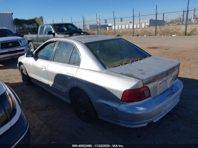 2001 MITSUBISHI GALANT 4A3AA46G61E026035 Photo 2