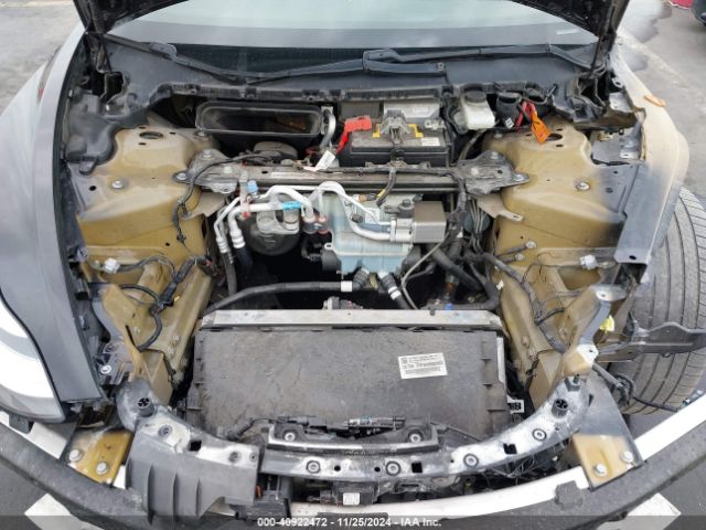 5YJ3E1EA7JF040973 Tesla Model 3 Long Range/mid Range
