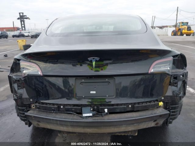 5YJ3E1EA7JF040973 Tesla Model 3 Long Range/mid Range