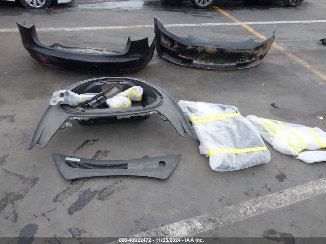 5YJ3E1EA7JF040973 Tesla Model 3 Long Range/mid Range