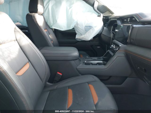 1GTUUEELXPZ283549 GMC Sierra 1500 4wd  Short Box At4