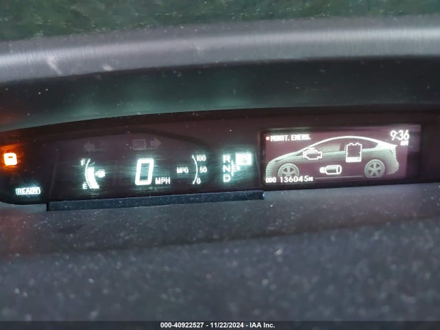 Toyota Prius Two 2014 JTDKN3DU6E0372491 Image 7