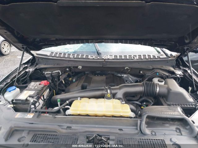1FMJU2AT8KEA17501 Ford Expedition Limited
