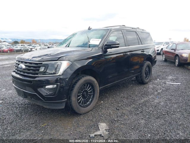 1FMJU2AT8KEA17501 Ford Expedition Limited