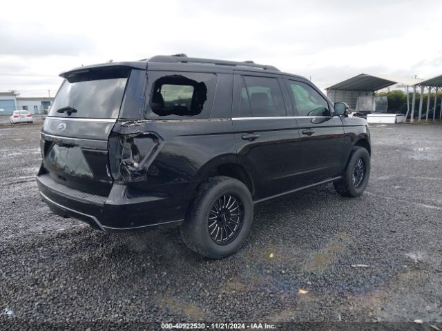 1FMJU2AT8KEA17501 Ford Expedition Limited
