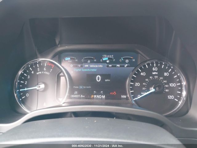 1FMJU2AT8KEA17501 Ford Expedition Limited