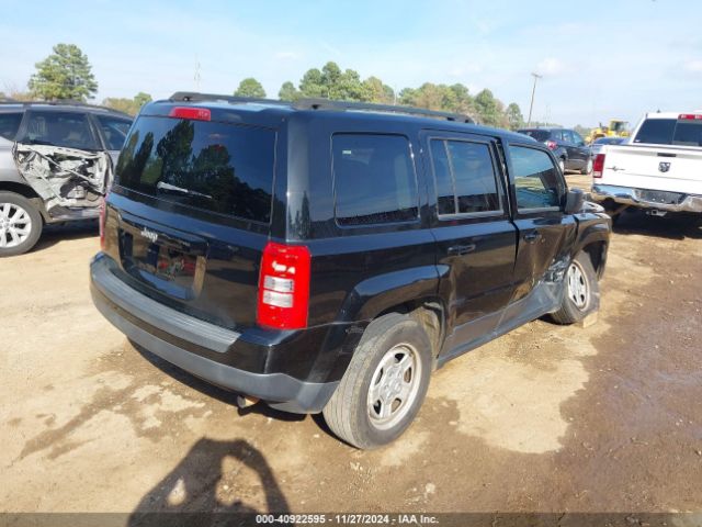 1C4NJPBA2HD150214 Jeep Patriot Sport Fwd