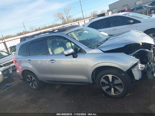 JF2SJARC7HH807123 Subaru Forester 2.5i Limited