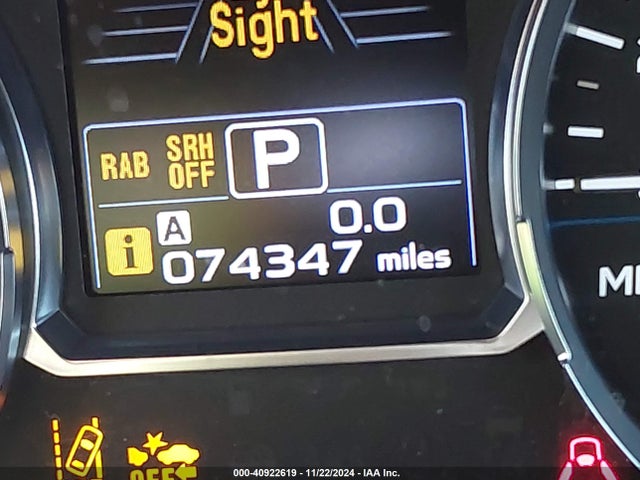 JF2SJARC7HH807123 Subaru Forester 2.5i Limited