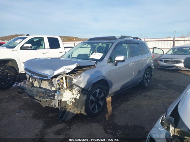 JF2SJARC7HH807123 Subaru Forester 2.5i Limited