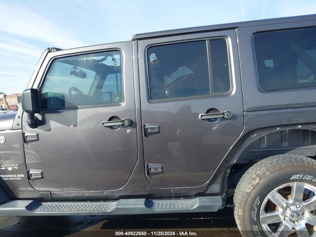 1C4BJWEG4GL244015 Jeep Wrangler Unlimited Sahara