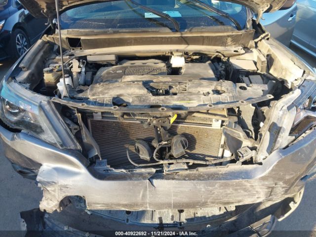 5N1DR2MNXKC648869 Nissan Pathfinder S