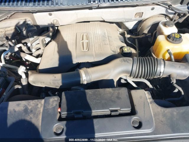 5LMJJ2HT0FEJ05945 Lincoln Navigator