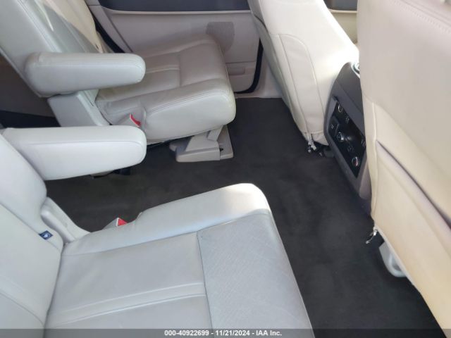 5LMJJ2HT0FEJ05945 Lincoln Navigator