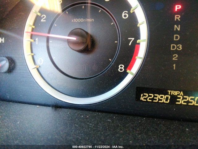 Auction sale of the 2012 Honda Accord 2.4 Ex, vin: 1HGCS1B77CA010872, lot number: 40922795