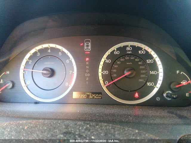 Auction sale of the 2012 Honda Accord 2.4 Ex, vin: 1HGCS1B77CA010872, lot number: 40922795