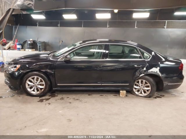 1VWAT7A3XHC027629 Volkswagen Passat 1.8t S