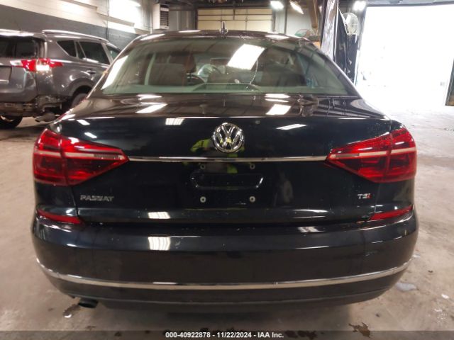 1VWAT7A3XHC027629 Volkswagen Passat 1.8t S