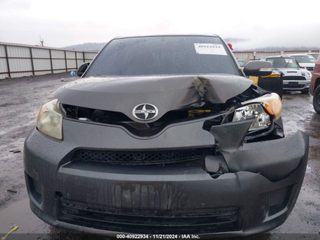 JTKKUPB4XE1040568 Scion XD