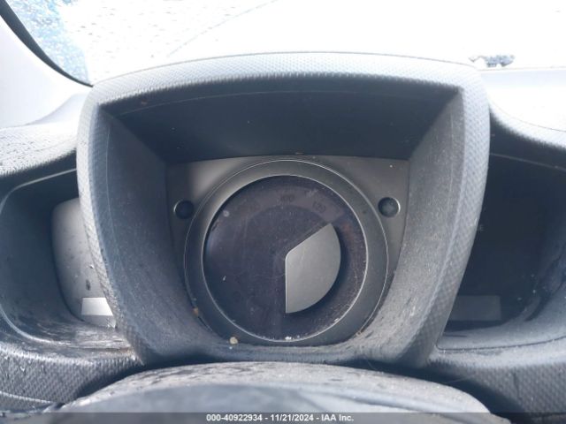 JTKKUPB4XE1040568 Scion XD