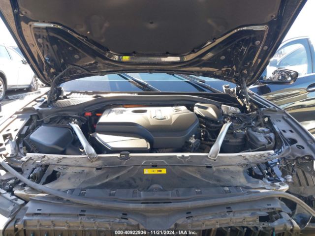WBAJA9C5XJB250376 BMW 530e Iperformance