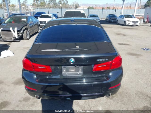 WBAJA9C5XJB250376 BMW 530e Iperformance