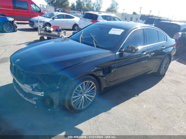 WBAJA9C5XJB250376 BMW 530e Iperformance