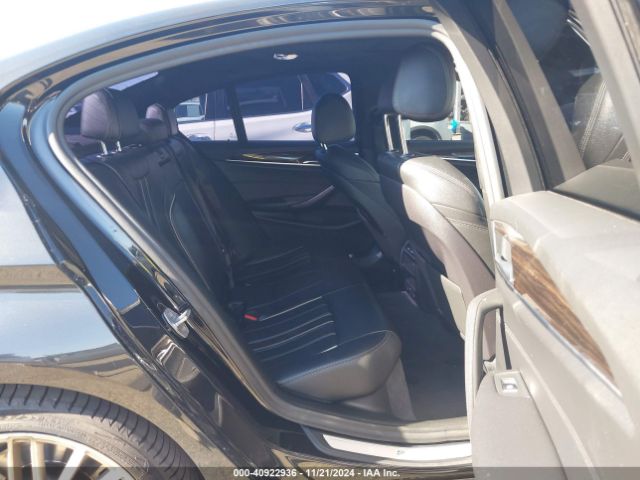 WBAJA9C5XJB250376 BMW 530e Iperformance