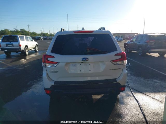 JF2SKACC0NH428904 Subaru Forester
