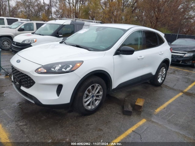 Ford ESCAPE SE 2022 1FMCU9G60NUB81032 Image 2