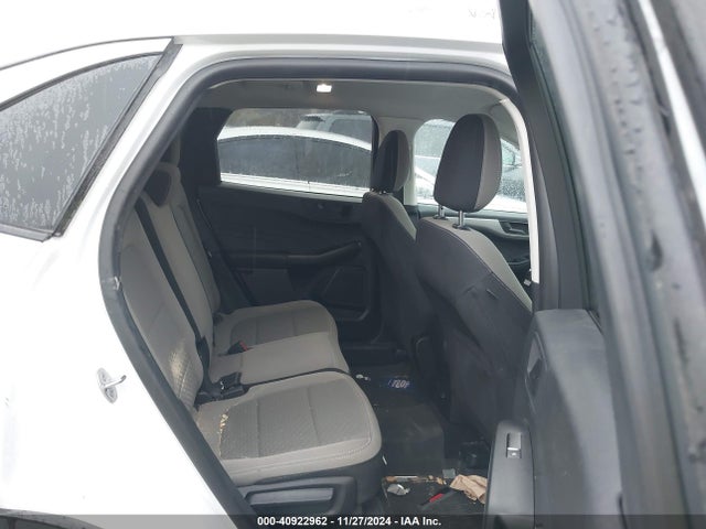 Ford ESCAPE SE 2022 1FMCU9G60NUB81032 Image 8