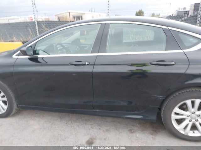Chrysler 200 Limited 2016 1C3CCCAB7GN111992 Image 14
