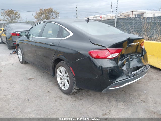 Chrysler 200 Limited 2016 1C3CCCAB7GN111992 Image 3