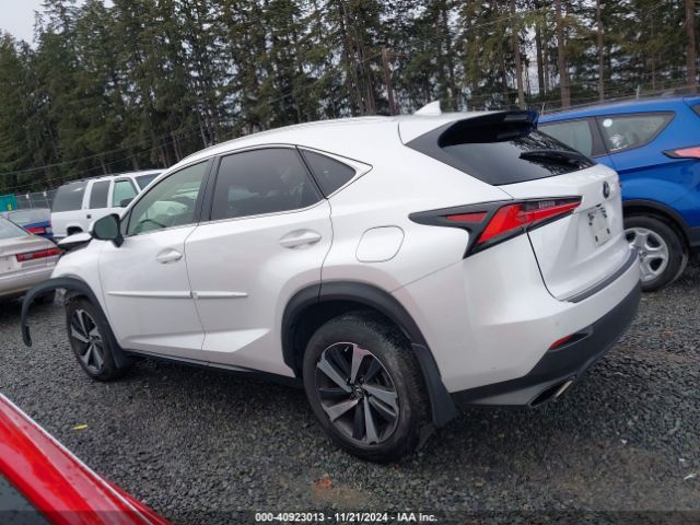 JTJGARDZ8L5013642 Lexus NX 300